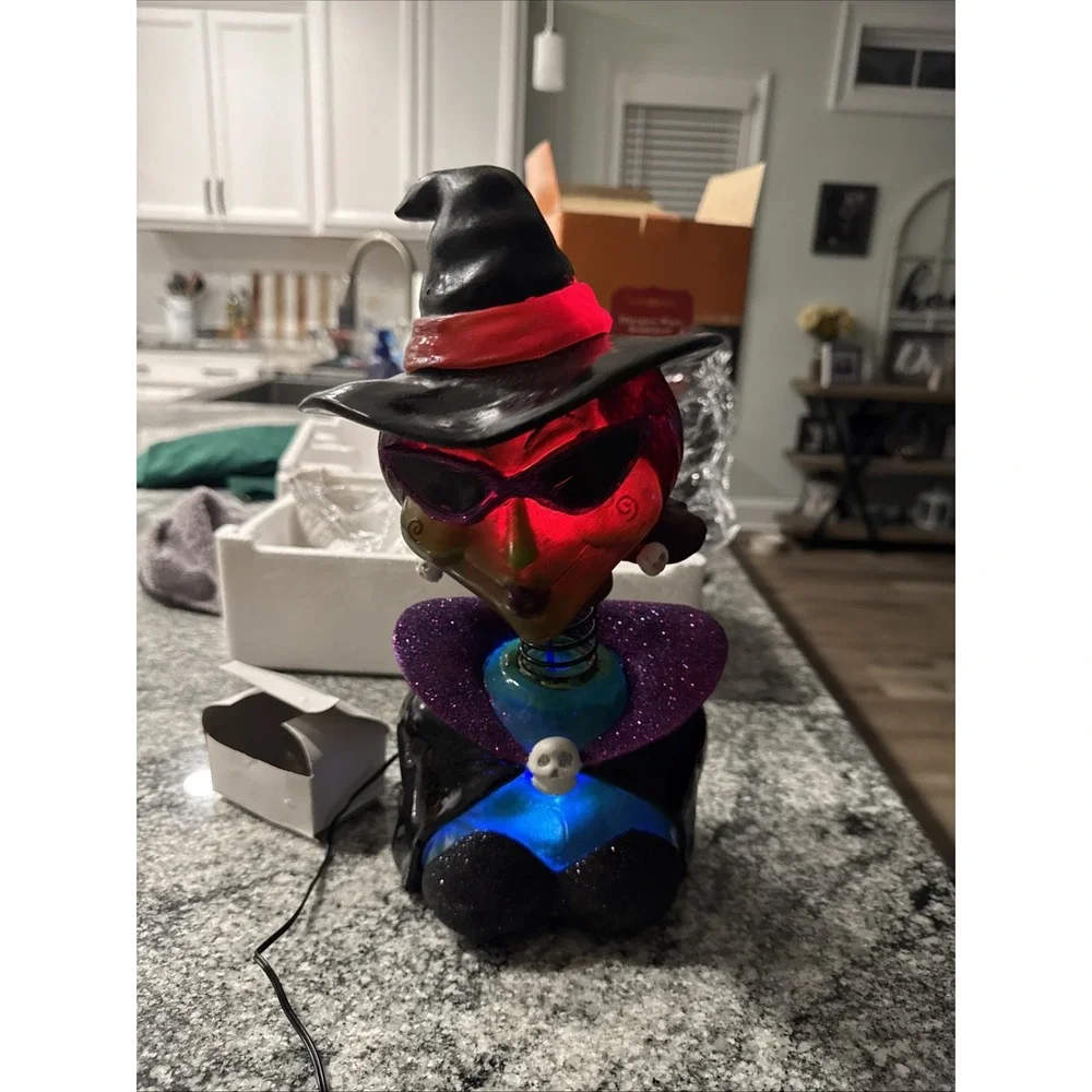 Halloween Witch Bobblehead LED Lamp 12.6